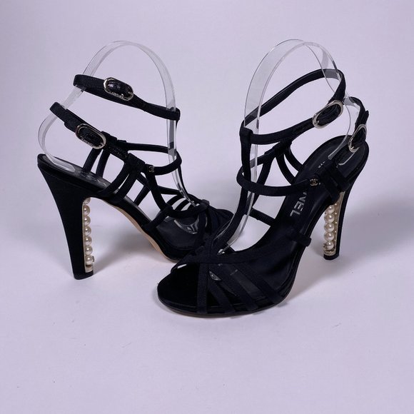 CHANEL Black Grosgrain Sandals with Pearl Trim - Picture 1 of 13